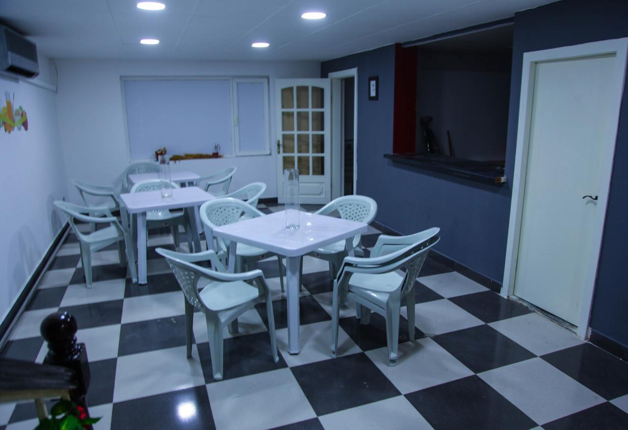 Myhostel Baky Esterno foto