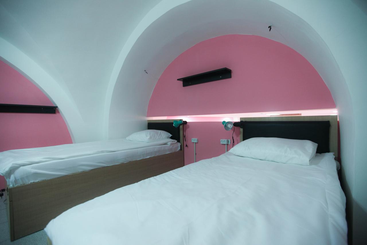 Myhostel Baky Esterno foto