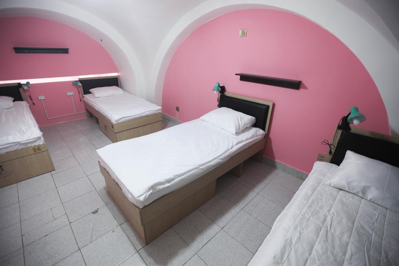Myhostel Baky Esterno foto